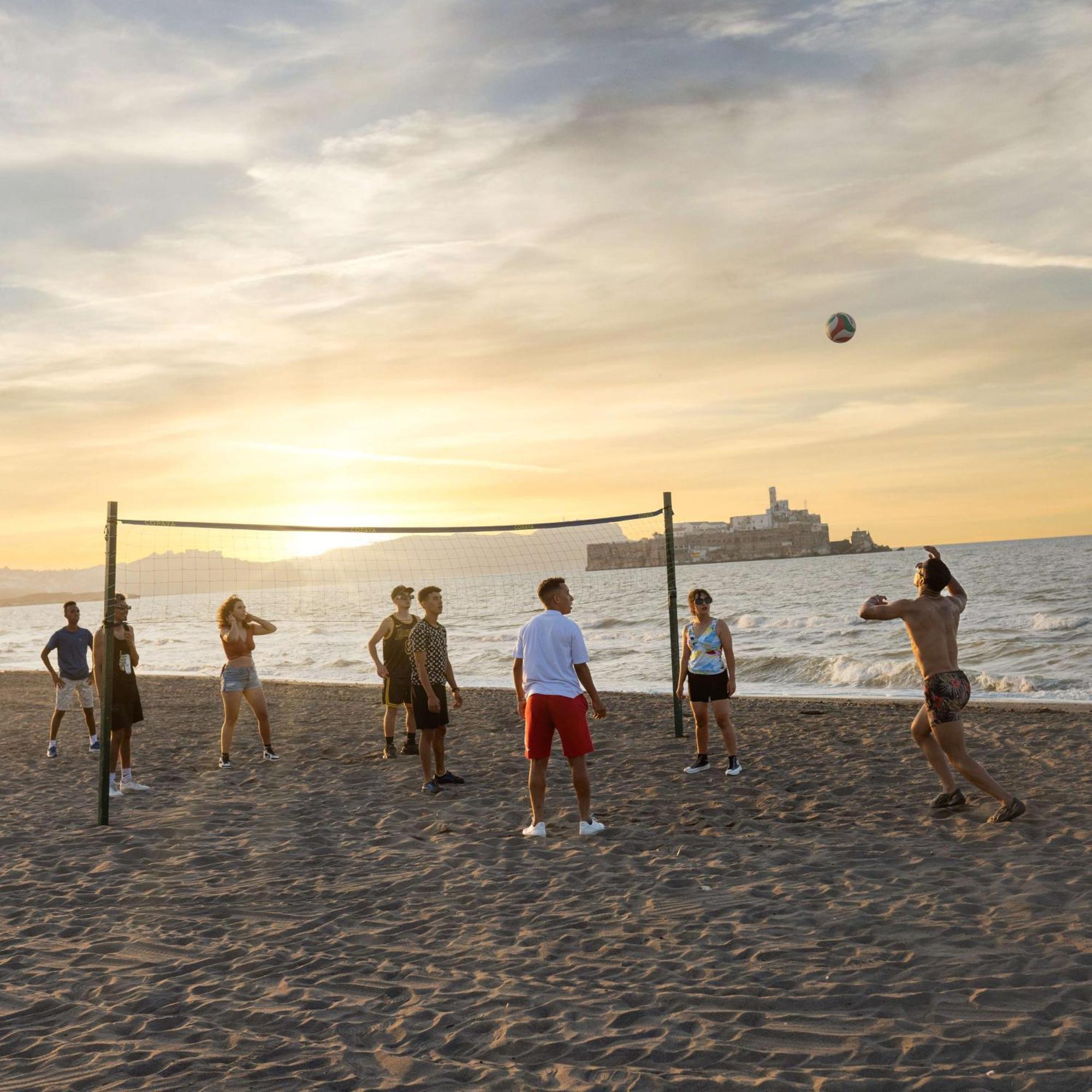 Radisson Blu Resort Αλ Χοσέιμα Εξωτερικό φωτογραφία Beach soccer