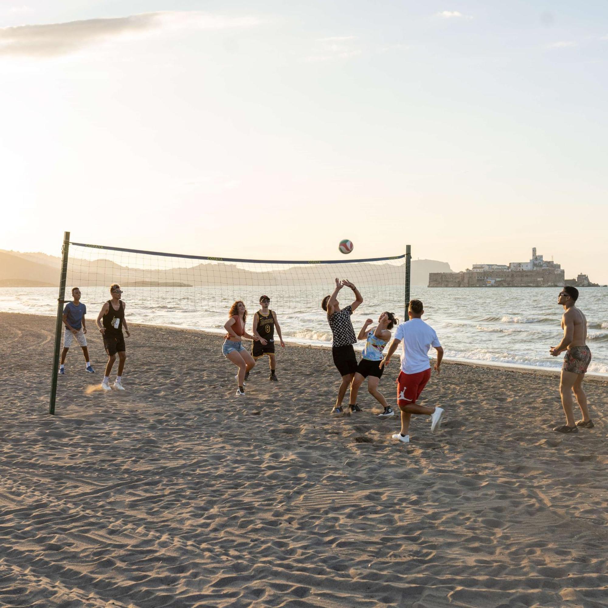 Radisson Blu Resort Αλ Χοσέιμα Εξωτερικό φωτογραφία Beach soccer in Rhodes