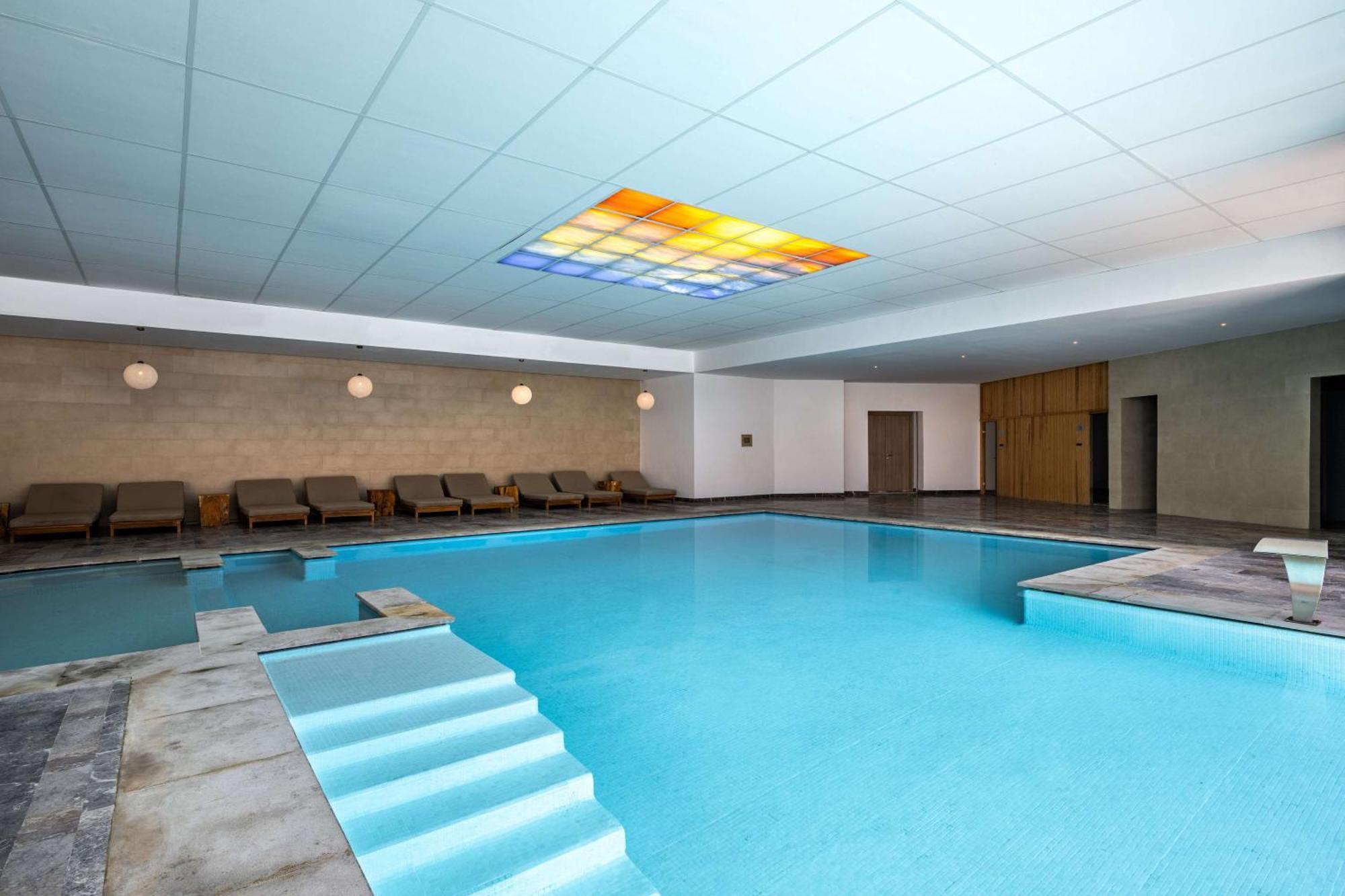Radisson Blu Resort Αλ Χοσέιμα Εξωτερικό φωτογραφία The swimming pool