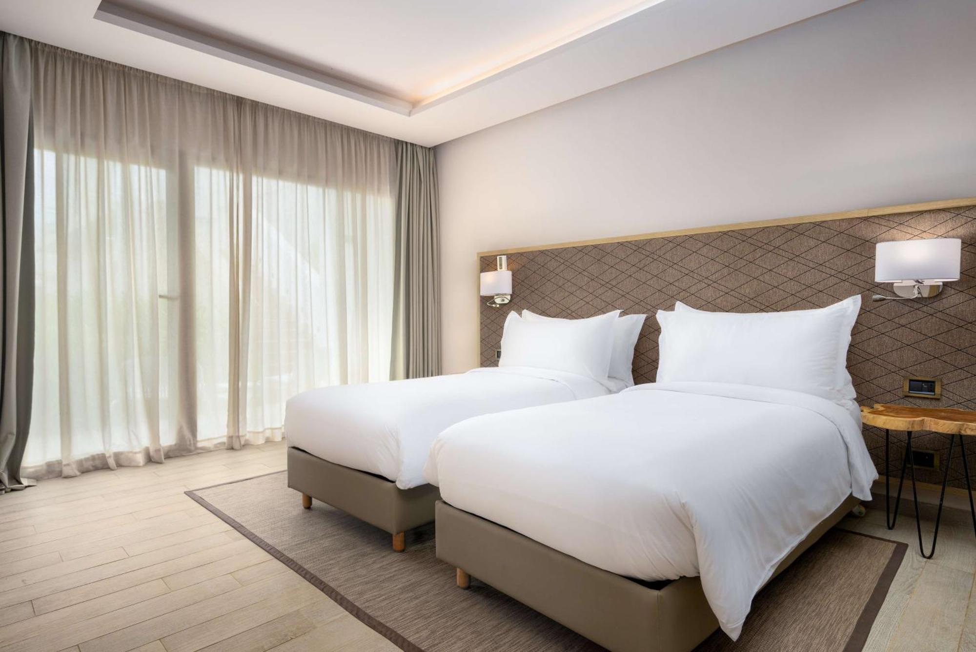 Radisson Blu Resort Αλ Χοσέιμα Εξωτερικό φωτογραφία Deluxe Room